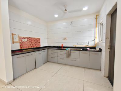 Kitchen Image of 2800 Sq.ft 3 BHK Apartment / Flat for sale in Akota Vadodara for Rs. 13500000