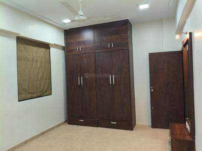Bedroom Image of 800 Sq.ft 2 BHK Apartment / Flat for rent in Maya Mahal, Khar West Mumbai for Rs. 130000