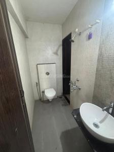 Bathroom Image of 550 Sq.ft 1 BHK Apartment / Flat for rent in Vihang Valley, Kasarvadavali Thane for Rs. 24000
