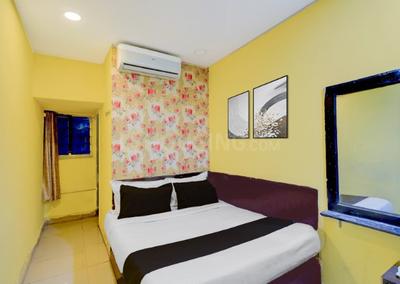 Bedroom Image of Hotel O James Street Railway Station Hyderabad in Rani Gunj, Secunderabad