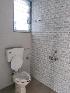 Common Bathroom Image of 750 Sq.ft 1 BHK Apartment / Flat for sale in Ulwe Navi Mumbai for Rs. 4700000