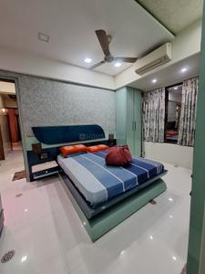 Bedroom Image of 1600 Sq.ft 3.5 BHK Apartment / Flat for rent in Vasant Park, Kalyan West Kalyan for Rs. 40001