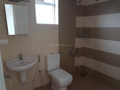 Bathroom Image of 2080 Sq.ft 3 BHK Apartment / Flat for rent in Landmark Acropolis, Mathara Kozhikode for Rs. 55000