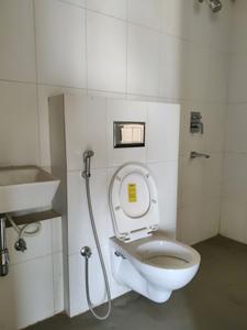 Common Bathroom Image of 512 Sq.ft 1 BHK Apartment / Flat for rent in Godrej Nirvaan, Bhiwandi Thane for Rs. 12000