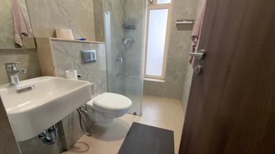Image of 1200 Sq.ft 2 BHK Apartment / Flat for sale in L And T Seawoods Residences Phase I, Seawoods, Navi Mumbai for Rs. 27500000