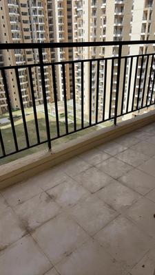 Image of 1230 Sq.ft 2.5 BHK Apartment / Flat for sale in Amrapali Verona Heights, Noida Extension, Greater Noida for Rs. 9524000