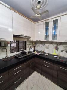 Kitchen Image of 750 Sq.ft 2 BHK Builder Floor for rent in Preet Vihar New Delhi for Rs. 15000
