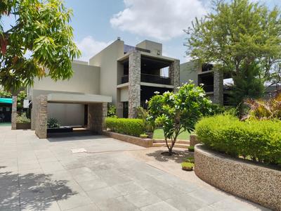 Image of 8000 Sq.ft 5 BHK Villa for rent in Riviera Greens Row House, Shantipura, Ahmedabad for Rs. 250000