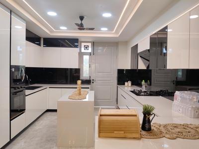 Kitchen Image of 1656 Sq.ft 3 BHK Builder Floor for sale in Emaar Emerald Floors, Sector 65 Gurgaon for Rs. 30500000
