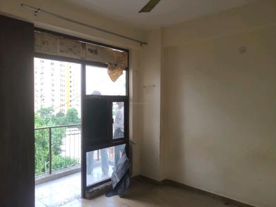 Bedroom Image of 1000 Sq.ft 3 BHK Apartment / Flat for sale in Auric City Homes, Sector 82 Faridabad for Rs. 5100000