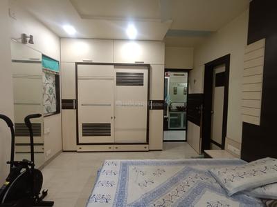 Bedroom Image of 1600 Sq.ft 3 BHK Apartment / Flat for rent in Shivaji Nagar Pune for Rs. 80000