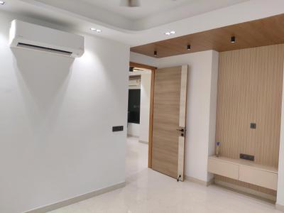 Living Room Image of 1800 Sq.ft 3 BHK Builder Floor for sale in DLF City Phase 1, DLF Phase 1 Gurgaon for Rs. 36000000