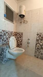 Bathroom Image of 1050 Sq.ft 2 BHK Apartment / Flat for sale in Vasna Vadodara for Rs. 4200000