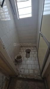 Bathroom Image of 650 Sq.ft 1 BHK Apartment / Flat for rent in Bhandup West Mumbai for Rs. 25000