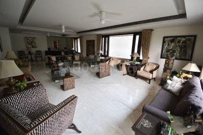 Living Room Image of 4500 Sq.ft 4 BHK Apartment / Flat for sale in Maharani Bagh New Delhi for Rs. 152500000