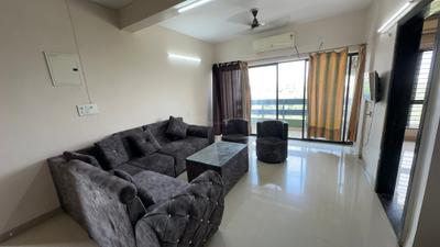 Living Room Image of 1600 Sq.ft 3 BHK Apartment / Flat for rent in Nipania Indore for Rs. 41000