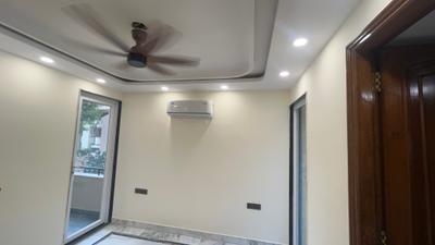 Bedroom Image of 1550 Sq.ft 2 BHK Apartment / Flat for rent in Ambience Lagoon, DLF Phase 3 Gurgaon for Rs. 80000