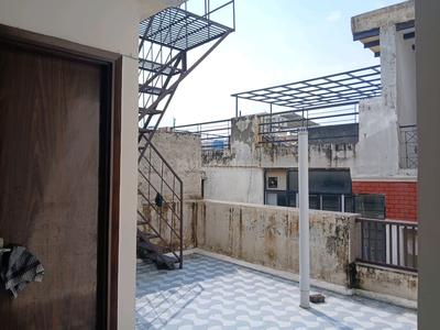 Balcony Image of Dhiraj khurana pg in Ranjeet Nagar, New Delhi