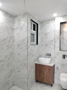 Common Bathroom Image of 1557 Sq.ft 3 BHK Builder Floor for sale in BPTP District 4, Sector 84 Faridabad for Rs. 17000000