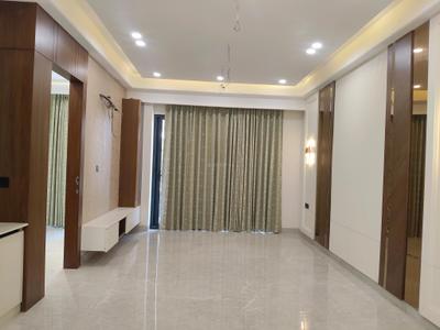 Living Room Image of 2430 Sq.ft 3 BHK Builder Floor for rent in DLF Phase 4 Gurgaon for Rs. 125000