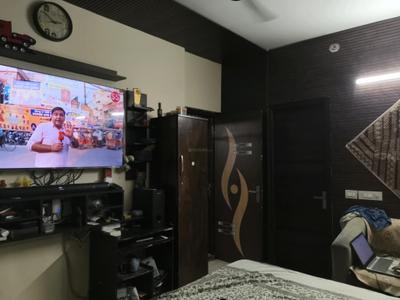 Bedroom Image of 915 Sq.ft 2 BHK Apartment / Flat for sale in Panchsheel Greens 2, Noida Extension Greater Noida for Rs. 7500000