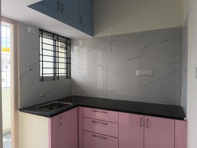 Kitchen Image of 550 Sq.ft 1 BHK Apartment / Flat for rent in Singasandra Bengaluru for Rs. 23040