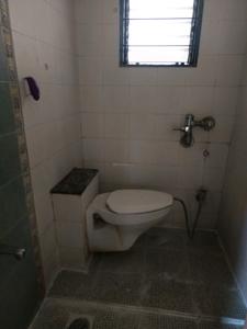Common Bathroom Image of 1000 Sq.ft 2 BHK Apartment / Flat for sale in Magarpatta Iris, Magarpatta City Pune for Rs. 12000000