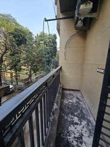 Balcony Image of 900 Sq.ft 2 BHK Builder Floor for rent in Ramesh Nagar New Delhi for Rs. 33500
