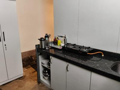 Kitchen Image of 600 Sq.ft 1 BHK Apartment / Flat for rent in Vile Parle East Mumbai for Rs. 55000