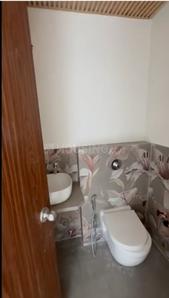 Bathroom Image of 1756 Sq.ft 3 BHK Apartment / Flat for sale in Lodha Stella, Thane West Thane for Rs. 31000000