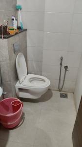 Bathroom Image of 1440 Sq.ft 3 BHK Apartment / Flat for sale in Dharti Exotica, Chandkheda Ahmedabad for Rs. 7000000