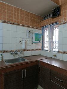 Kitchen Image of 2000 Sq.ft 4 BHK Apartment / Flat for rent in Sarita Vihar New Delhi for Rs. 75000