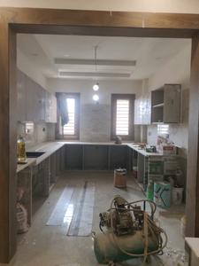 Kitchen Image of 3150 Sq.ft 4 BHK Builder Floor for sale in Sector 28 Faridabad for Rs. 33500000