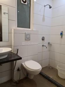 Bathroom Image of 500 Sq.ft 1 RK Builder Floor for rent in Vipul World Plots, Sector 48 Gurgaon for Rs. 19000