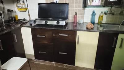 Kitchen Image of 850 Sq.ft 2 BHK Apartment / Flat for sale in Indirapuram Ghaziabad for Rs. 9000000