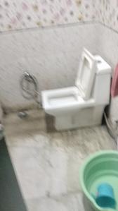 Bathroom Image of 360 Sq.ft 1 BHK Builder Floor for sale in Laxmi Nagar New Delhi for Rs. 2500000