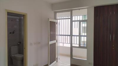 Bedroom Image of 1505 Sq.ft 3 BHK Apartment / Flat for rent in Gaurs Gaur Global Village, Crossings Republik Ghaziabad for Rs. 24000