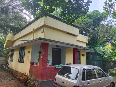 Image of 800 Sq.ft 4 BHK Independent House for sale in Kottiyam, Kollam for Rs. 4000000
