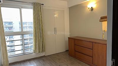 Bedroom Image of 1620 Sq.ft 3 BHK Apartment / Flat for rent in ABA Cleo County, Sector 121 Noida for Rs. 58000
