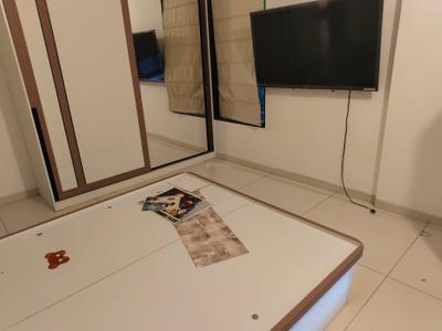 2.5 BHK Flat