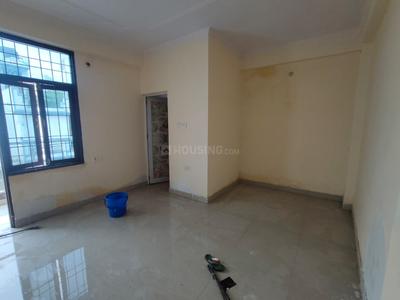Bedroom Image of 750 Sq.ft 2 BHK Apartment / Flat for sale in Chowk Lucknow for Rs. 3000000