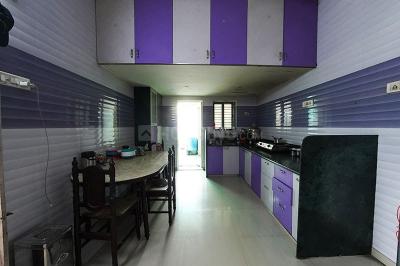 Kitchen Image of 1962 Sq.ft 3 BHK Apartment / Flat for sale in Bapunagar Ahmedabad for Rs. 6000000