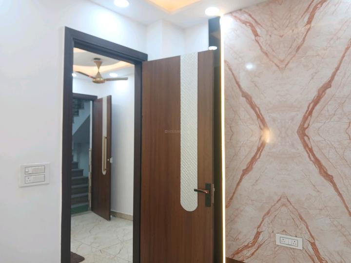 Bhagwati Garden, Dwarka Mor Bedroom One 1