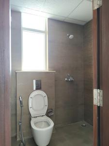 Common Bathroom Image of 1350 Sq.ft 2 BHK Apartment / Flat for sale in ACE Ace Starlit, Sector 152 Noida for Rs. 18090000