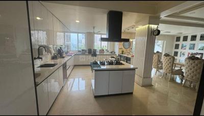 Kitchen Image of 4700 Sq.ft 4 BHK Duplex for sale in Royal Apartment, Sigma IV Greater Noida for Rs. 46000000