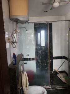 Bathroom Image of 2200 Sq.ft 4 BHK Independent House for sale in Janakpuri New Delhi for Rs. 55000000