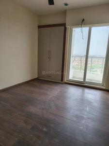 Bedroom Image of 2200 Sq.ft 4.5 BHK Apartment / Flat for sale in Gardenia Glory, Sector 46 Noida for Rs. 22000000