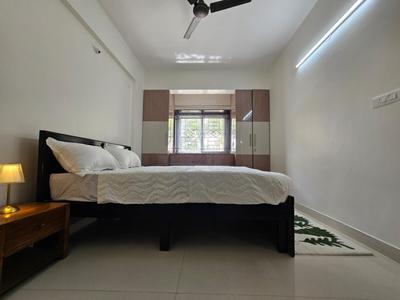 Bedroom Image of 1300 Sq.ft 2 BHK Apartment / Flat for rent in Halasuru Bengaluru for Rs. 62000