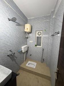 Bathroom Image of 2992 Sq.ft 2 BHK Apartment / Flat for rent in Ashiana Greens, U.I.T. Bhiwadi for Rs. 20000