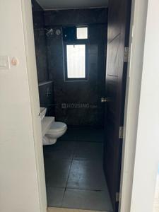 Bathroom Image of 1530 Sq.ft 3 BHK Apartment / Flat for rent in Tulip Infinity World, Punawale Pune for Rs. 35000